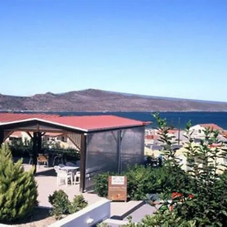 Mimoza 호텔 Agia Marina